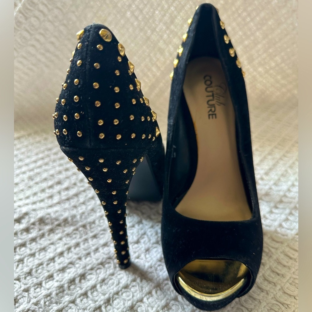 Black and gold studded Peep Toe heel​​​